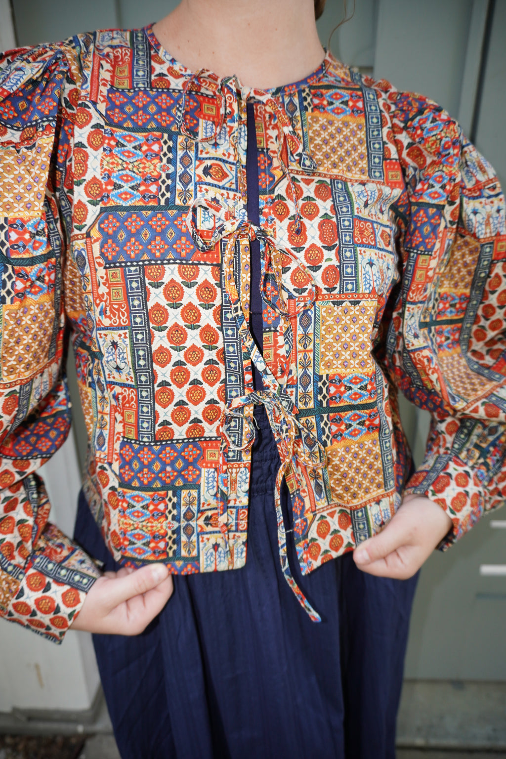 PATCHWORK PRINT TIE-DETAILED BLOUSE TOP - 6785TA