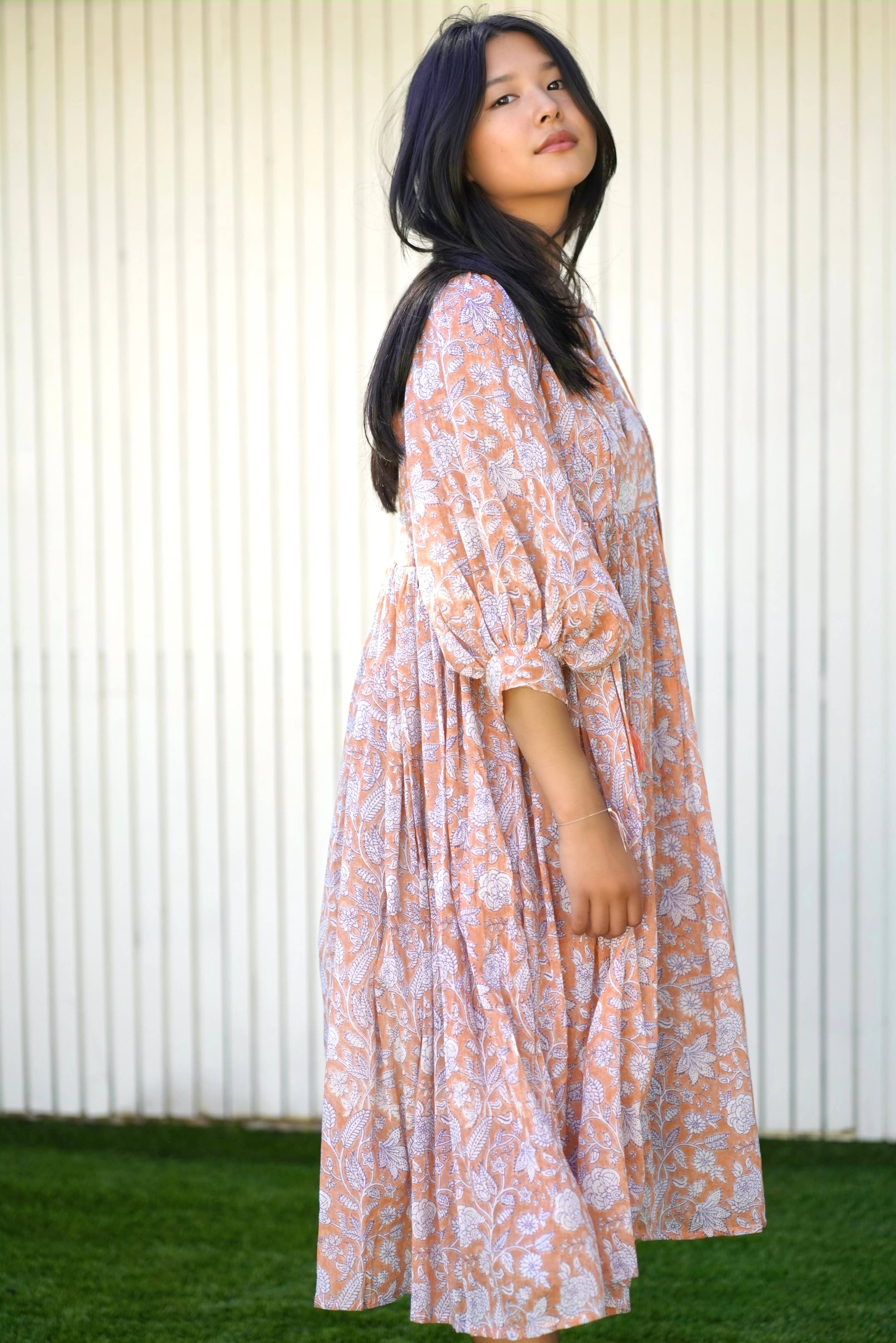 Mylah Midi Dress Block Printed Coral (Apricot)