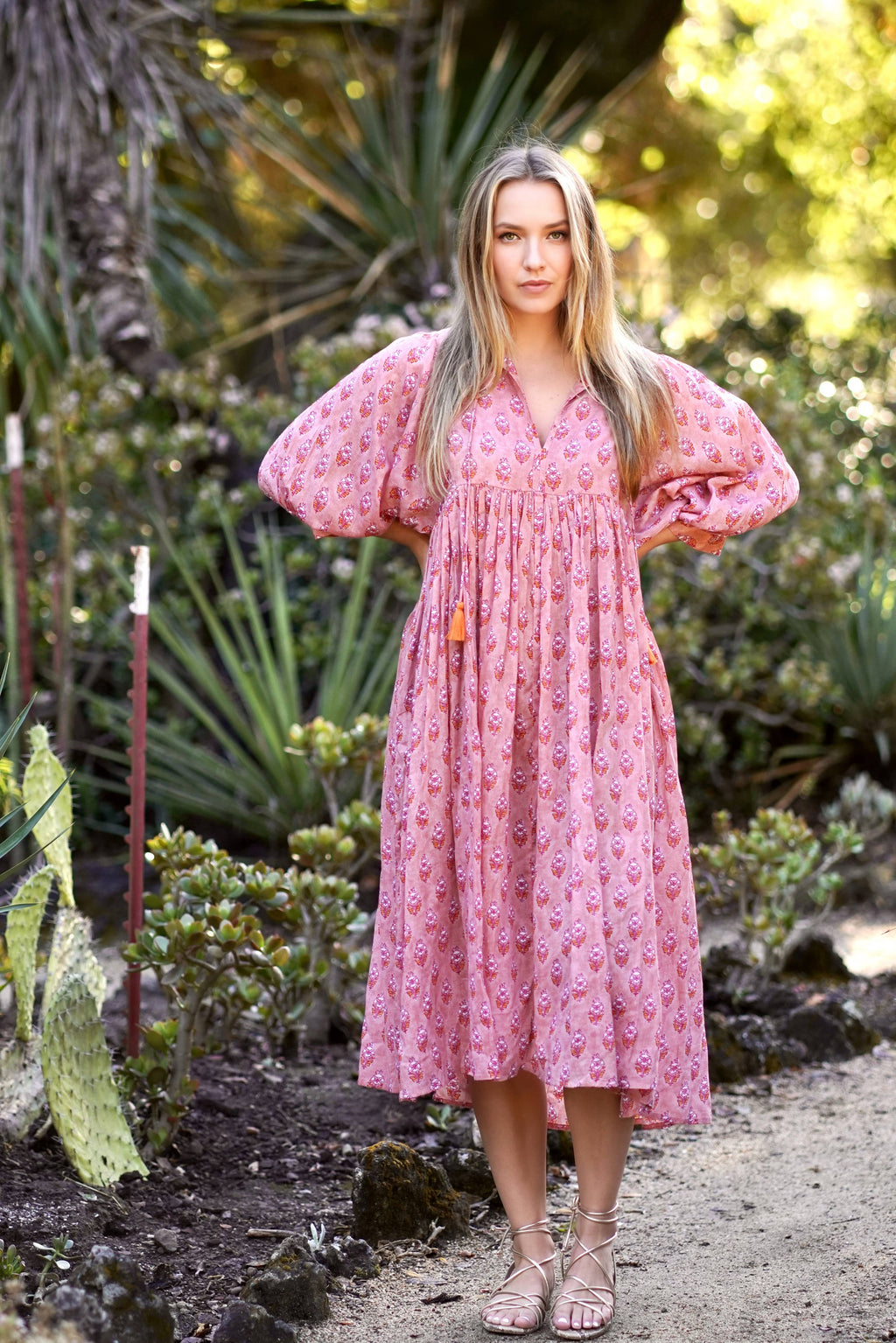 Mylah Midi Dress Block Printed Peach (Dusty Pink) 